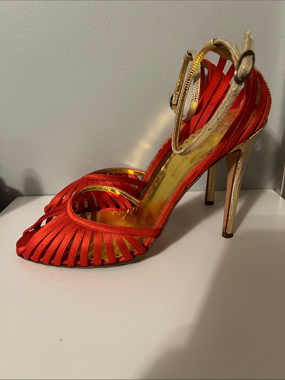 BCBGMaxAzria Orange & Gold Heels - Size 10 - Picture 4 of 7